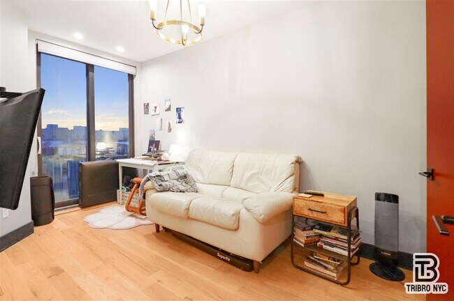 Hull Street - Hull Street Townhome