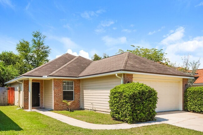 Building Photo - 1542 Slash Pine Ct