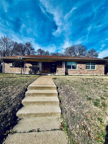 Building Photo - 8300 Doreen Ave