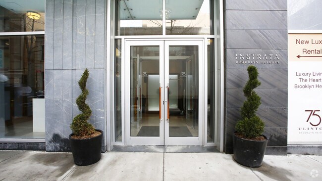 Foto del edificio - 75 Clinton St