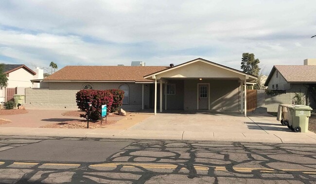 Building Photo - 9015 N 57th Ave