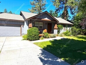Building Photo - 61009 Lodgepole Dr