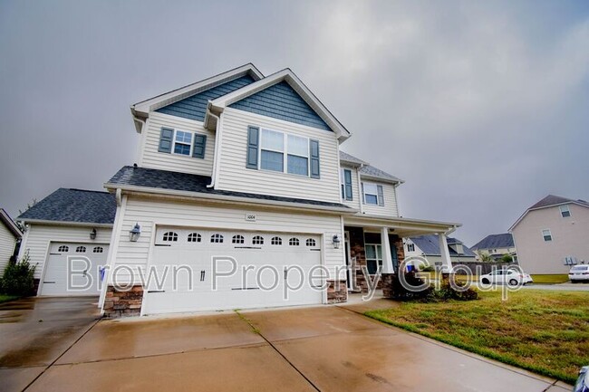 Building Photo - 1004 Liberty Ln