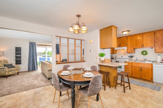 Foto del edificio - 1207 W Ridgeview Dr