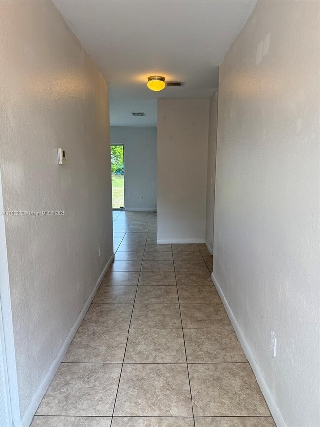 Foto del edificio - 7605 NW 38th Ct