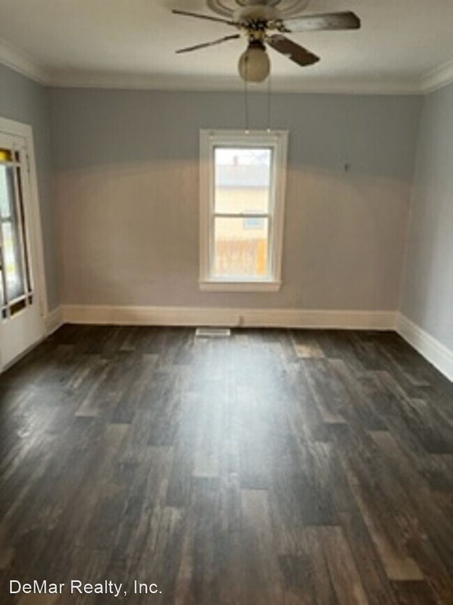 Building Photo - 7 br, 2 bath House - 359 Elberen Ave