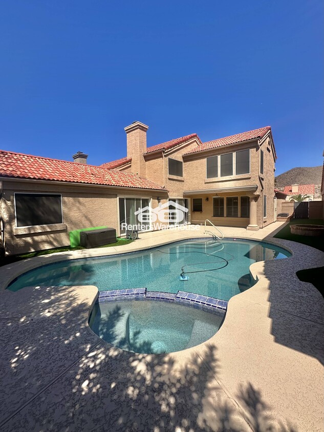 Primary Photo - 11217 E Laurel Ln