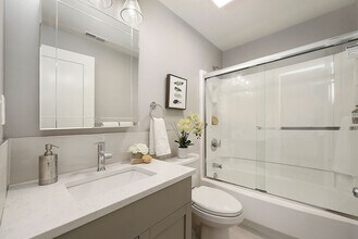 Interior Photo - RedStone Place