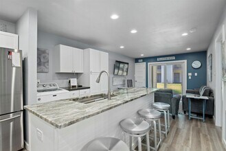 Building Photo - 13151 Walden Rd