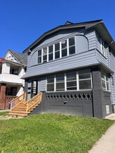 Building Photo - 3321 E 146th St