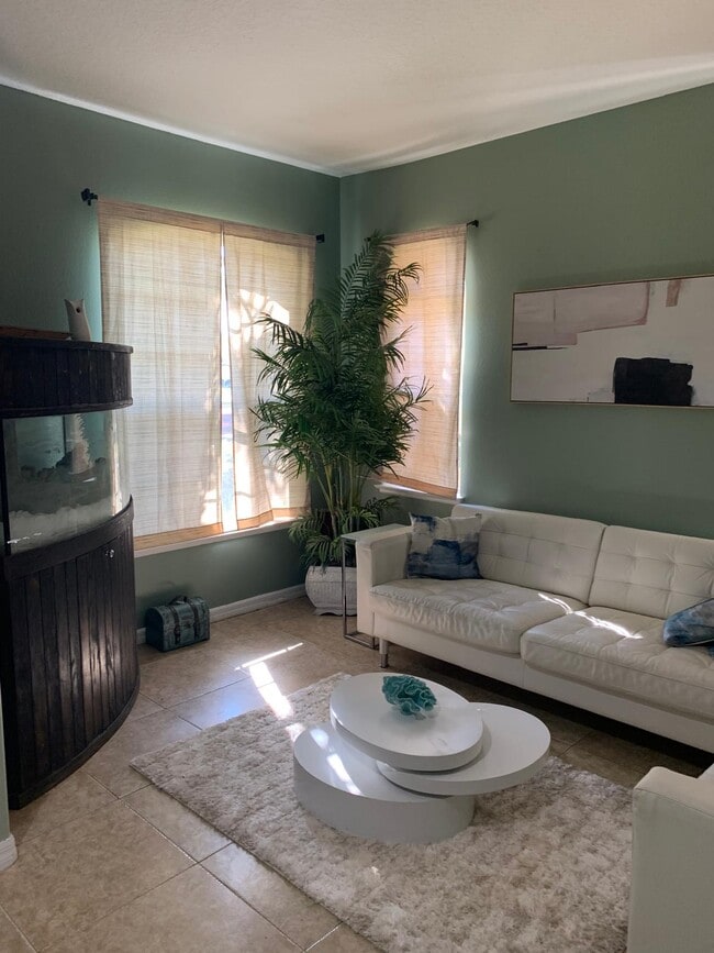 Foto del edificio - 2821 Eagle Claw Ct