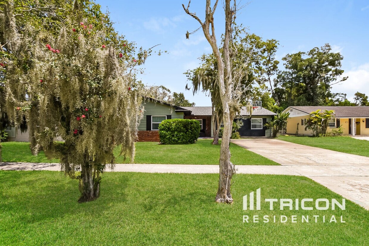 Foto principal - 2536 Eastbrook Blvd