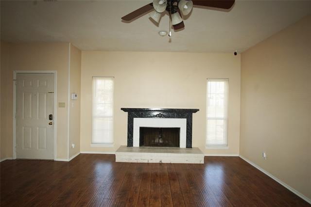 Building Photo - 1710 Holly Spring Ct