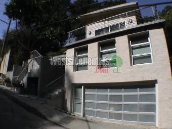 Foto del edificio - 8245 Kirkwood Dr