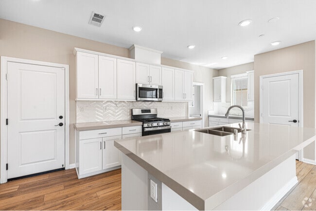 Building Photo - 2195 Bluestone Cir