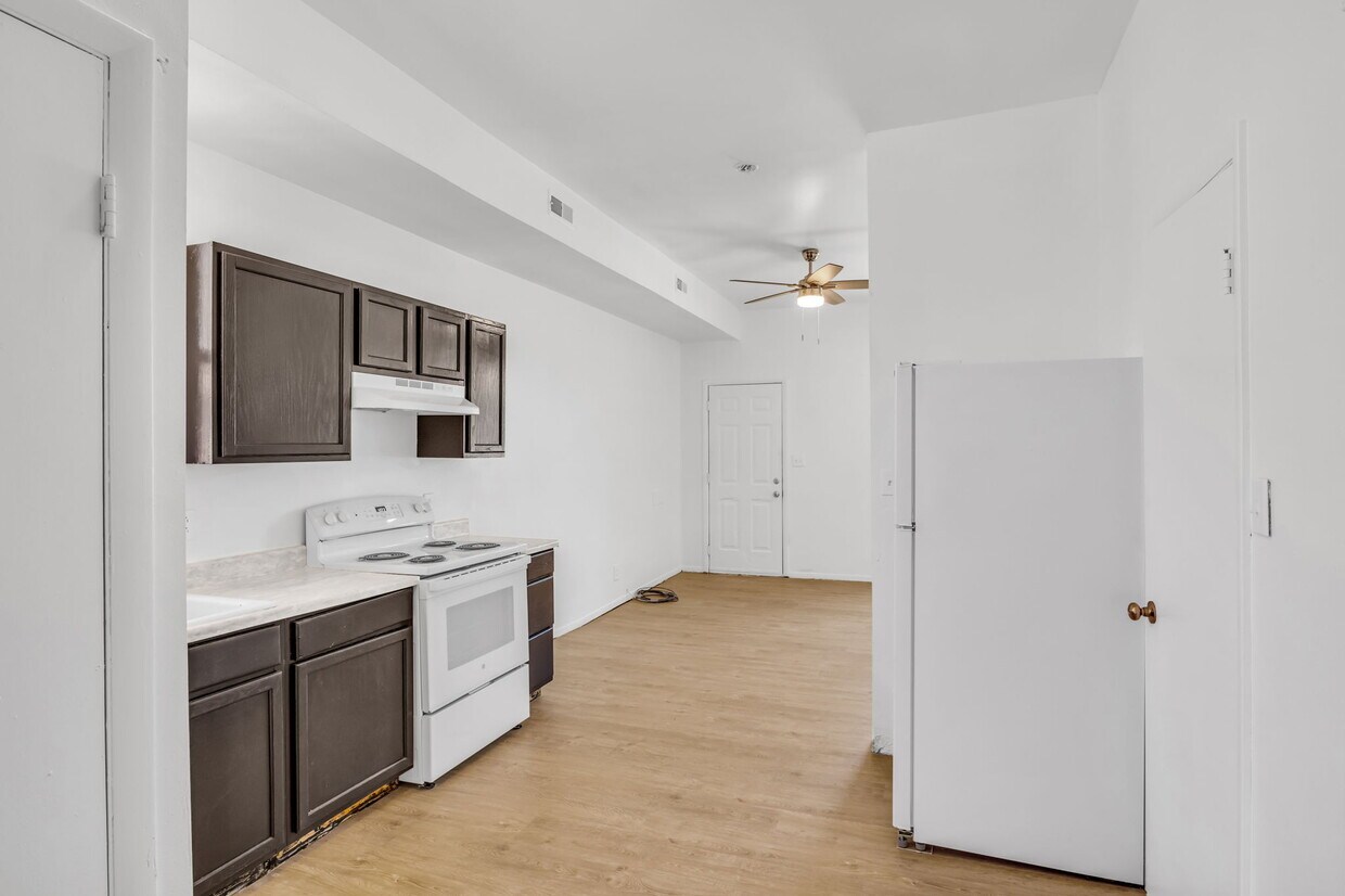 1025 Spruce St Unit 1, Pueblo, CO 81004 Condo for Rent in Pueblo, CO