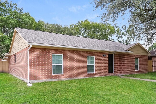 Foto del edificio - 1703 Willow Mill Dr