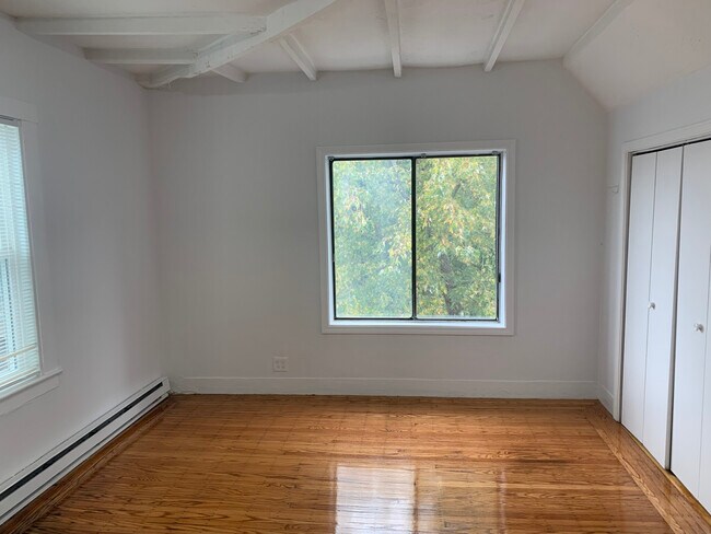 Foto del edificio - 303 Summit Ave