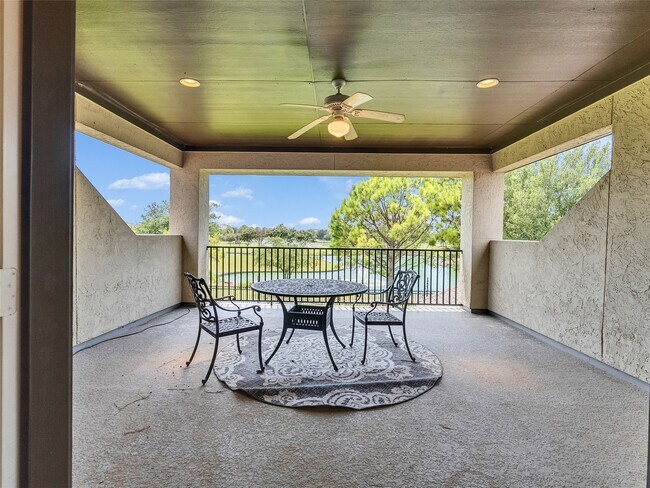 Foto del edificio - 20103 Emery Spur Ln