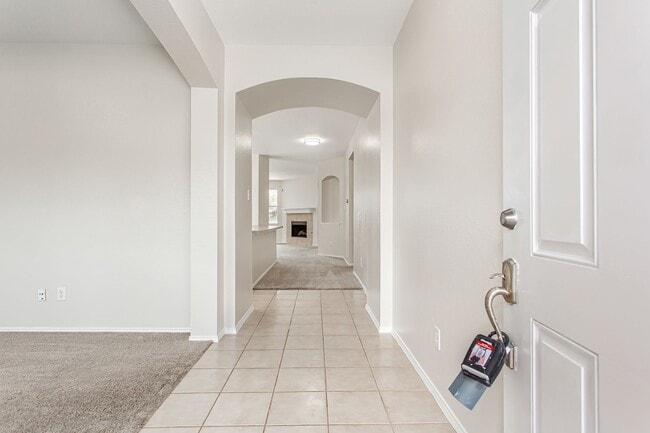 Foto del edificio - 4 Bedroom 2 Bath Home for Rent