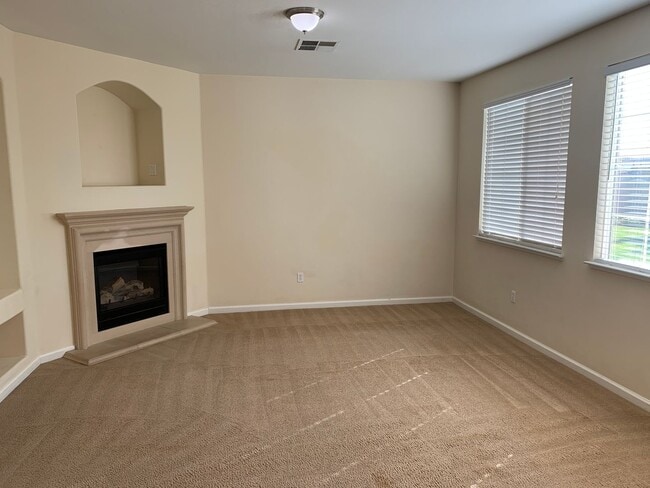 Foto del edificio - Gorgeous Home in Reflections Gated Community