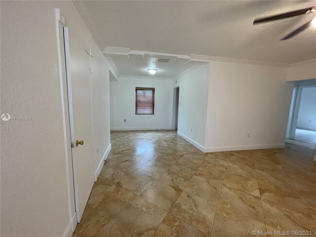 Building Photo - 801 NW 148th St