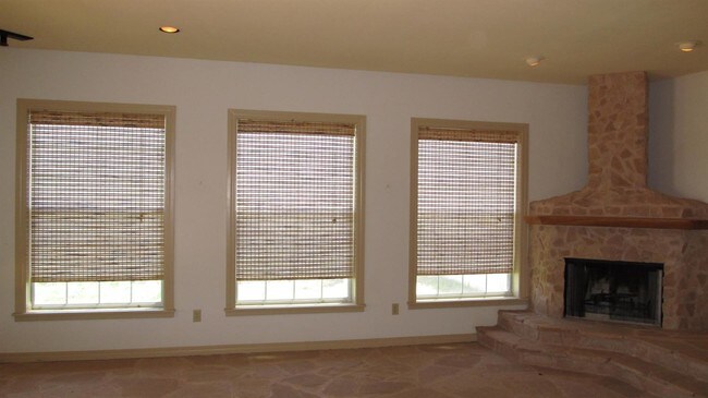 Building Photo - 3480 State Road 2130