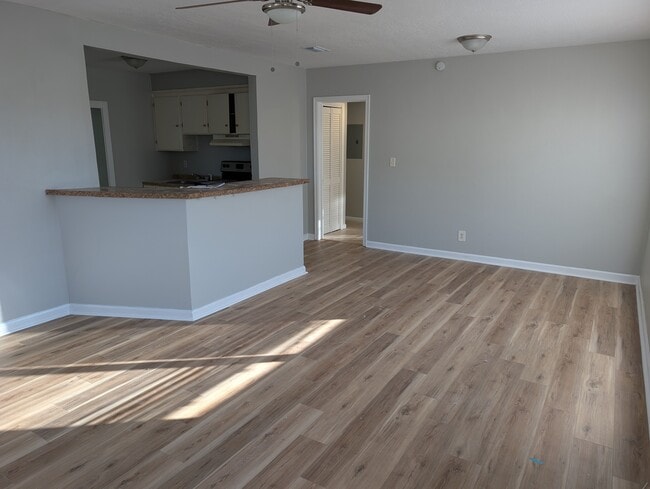 Building Photo - 1615 Melson Ave