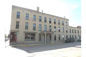 Primary Photo - 101 W Huron St