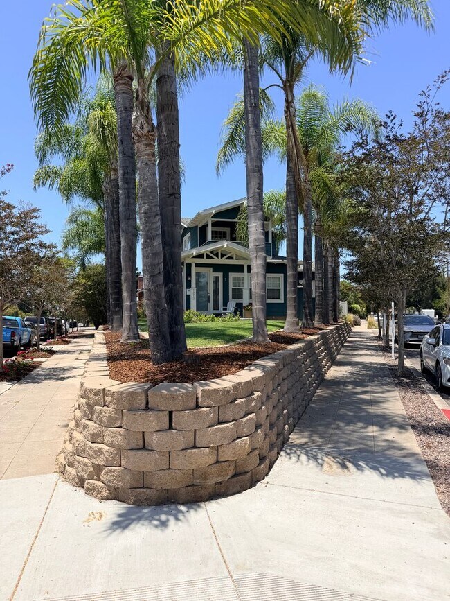 Foto del edificio - 3 Bedroom, 2 Bathroom Home in University Heights