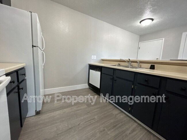 Foto del edificio - 940 27th St