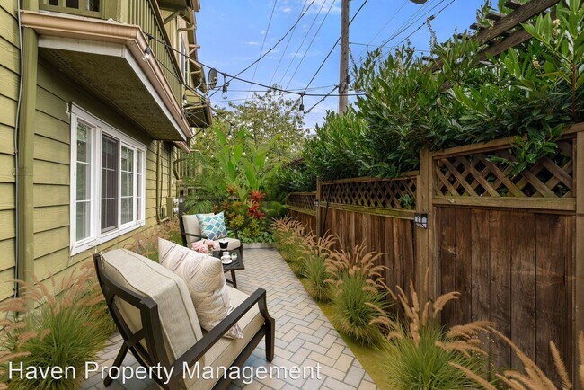 Building Photo - 3 br, 3.5 bath House - 2020 E Jefferson St