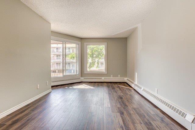 Photo du bâtiment - 1 Bed 1 Bath Unit in Edmonton, AB