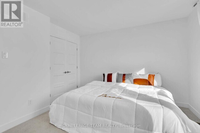 Building Photo - 181 Seabert Dr