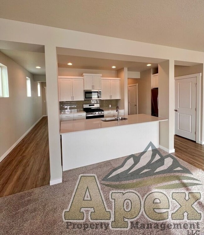Building Photo - 2341 E Tiger Lily Dr