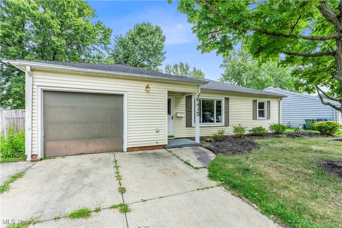 Foto principal - 6415 Aylesworth Dr