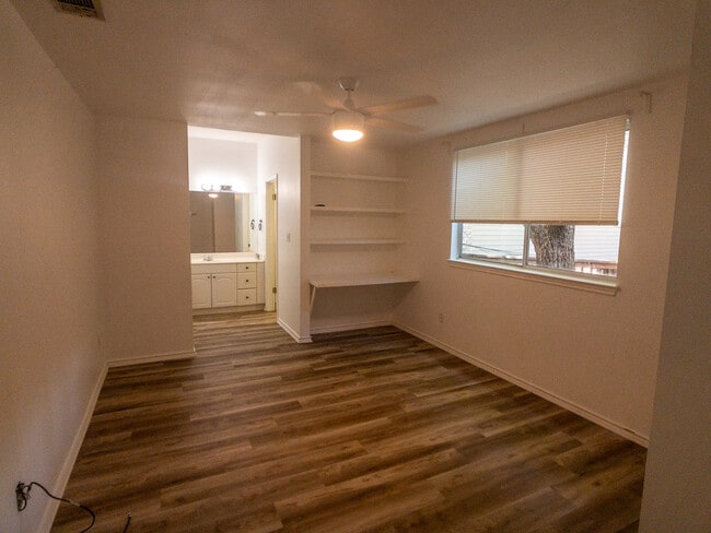 Building Photo - 2809 Rio Grande St
