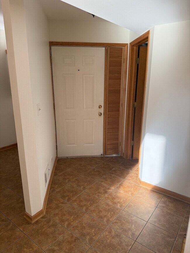 Foto del edificio - 8316 High Point Cir