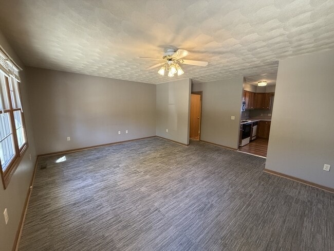 Building Photo - 272 Jackson St