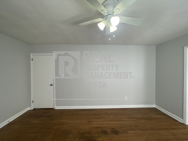 Building Photo - 3257 O'Hara Dr N