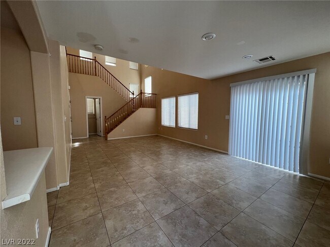 Building Photo - 5063 W Dodge Ridge Ave