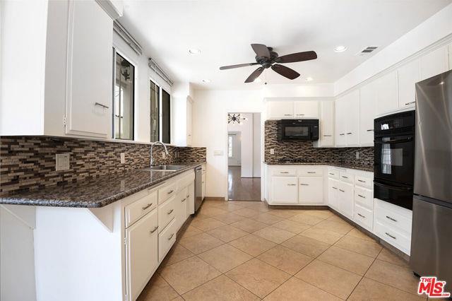 Foto principal - 6140 W 6th St