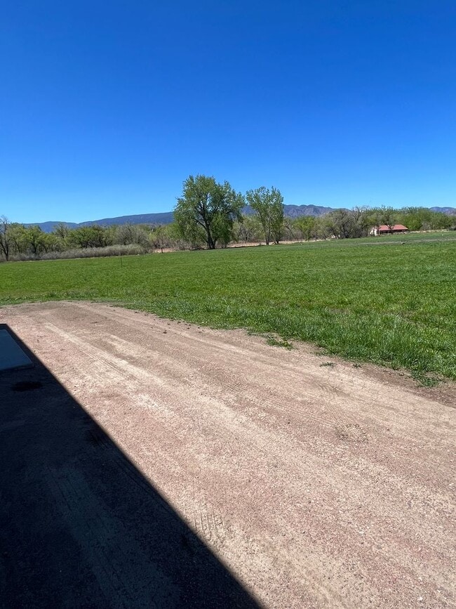 Building Photo - Fully Furnished Short Term Rental