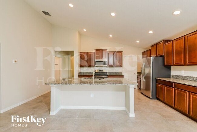 Foto del edificio - 9723 Sage Creek Dr