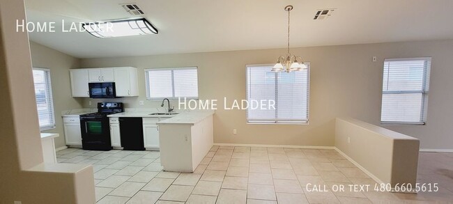 Foto del edificio - 10423 W Pasadena Ave