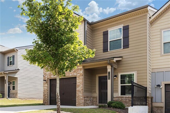 Foto del edificio - 7122 Chara Ln