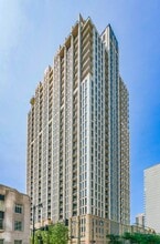 Building Photo - 1250 S Michigan Ave