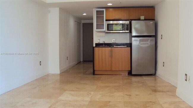 Foto del edificio - 1750 N Bayshore Dr