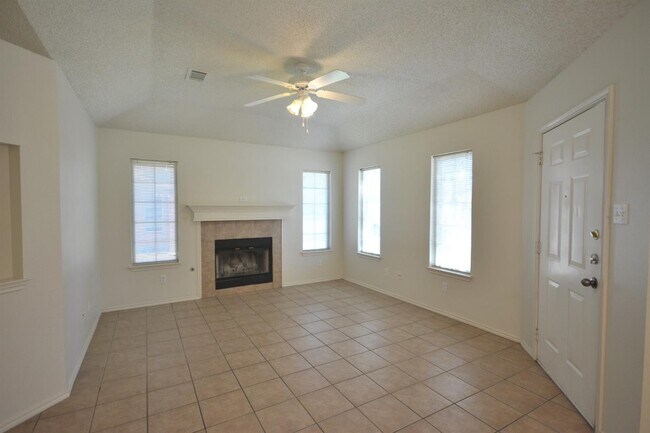 Building Photo - 3208 110th St