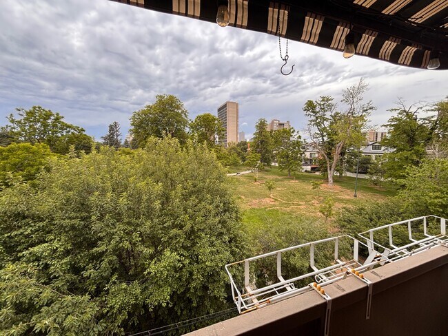 Foto del edificio - 1245 Race St